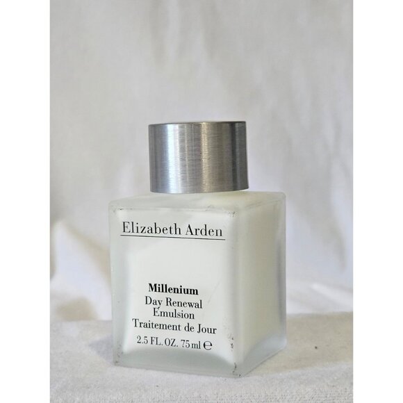 New Elizabeth Arden Millenium Day Renewal Emulsion - Picture 1 of 1